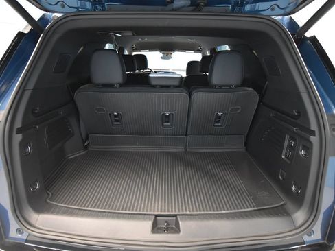 Used 2026 Chevrolet Traverse High Country w/ LPO, Floor Liner Package FWD image 28