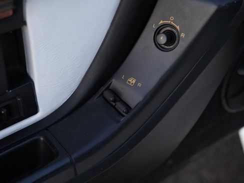 Used 1992 Chevrolet Corvette Convertible image 22