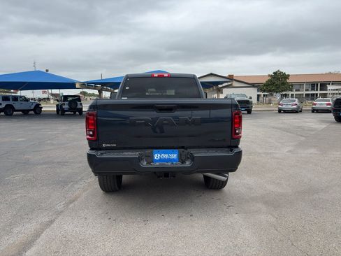 New 2026 RAM 2500 Lone Star AWD/4WD image 9