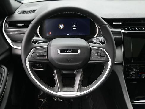 New 2026 Jeep Grand Cherokee L Laredo image 20