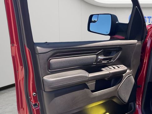 Used 2022 RAM 1500 Big Horn w/ Built-to-serve Edition image 7