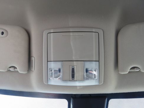 Used 2014 Lincoln MKX AWD w/ Equipment Group 101A image 25