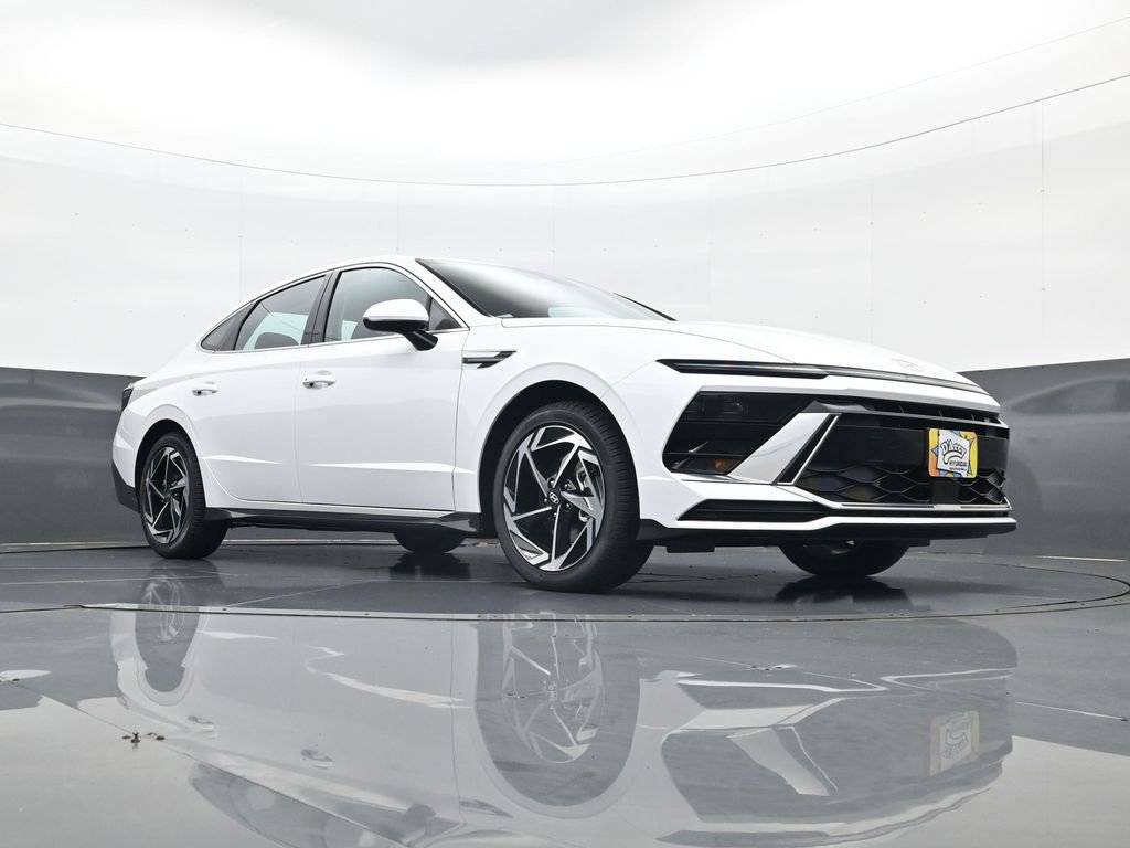 New 2026 Hyundai Sonata SEL FWD image 23