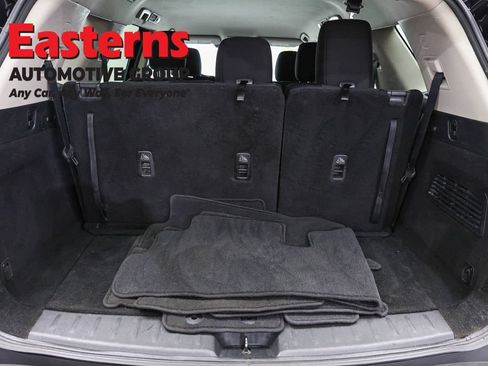 Used 2024 Nissan Pathfinder S AWD/4WD image 9