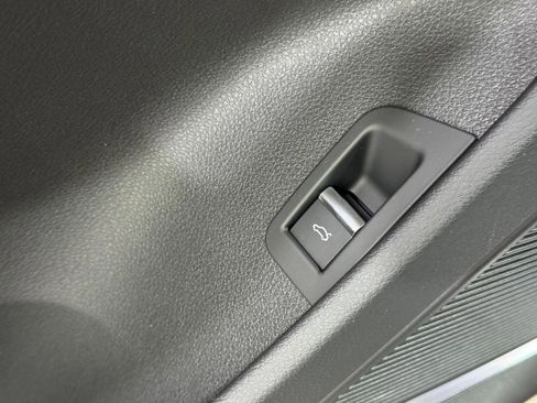 New 2026 Audi Q7 2.0T Premium image 26