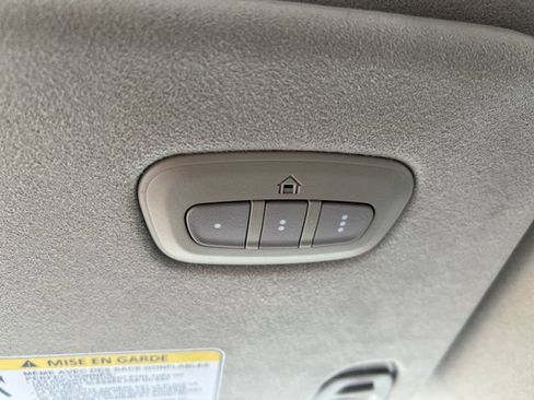 Used 2025 RAM 1500 Tungsten w/ Off Road Group AWD/4WD image 32