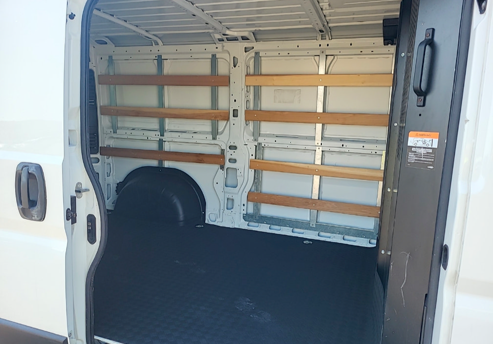 Used 2025 RAM ProMaster 2500 w/ U-Haul Equipment Group FWD image 10