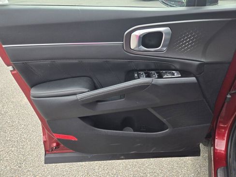 Used 2023 Kia Sorento SX image 24