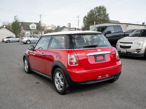 Used 2013 MINI Cooper Hardtop image 2