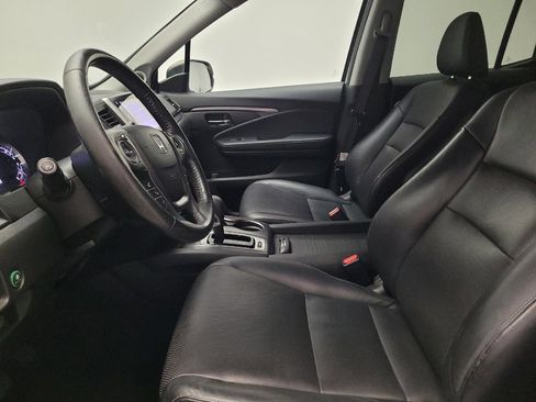 Used 2018 Honda Ridgeline RTL-T image 17