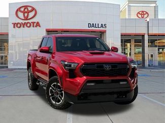 Used 2025 Toyota Tacoma TRD Sport AWD/4WD video 1