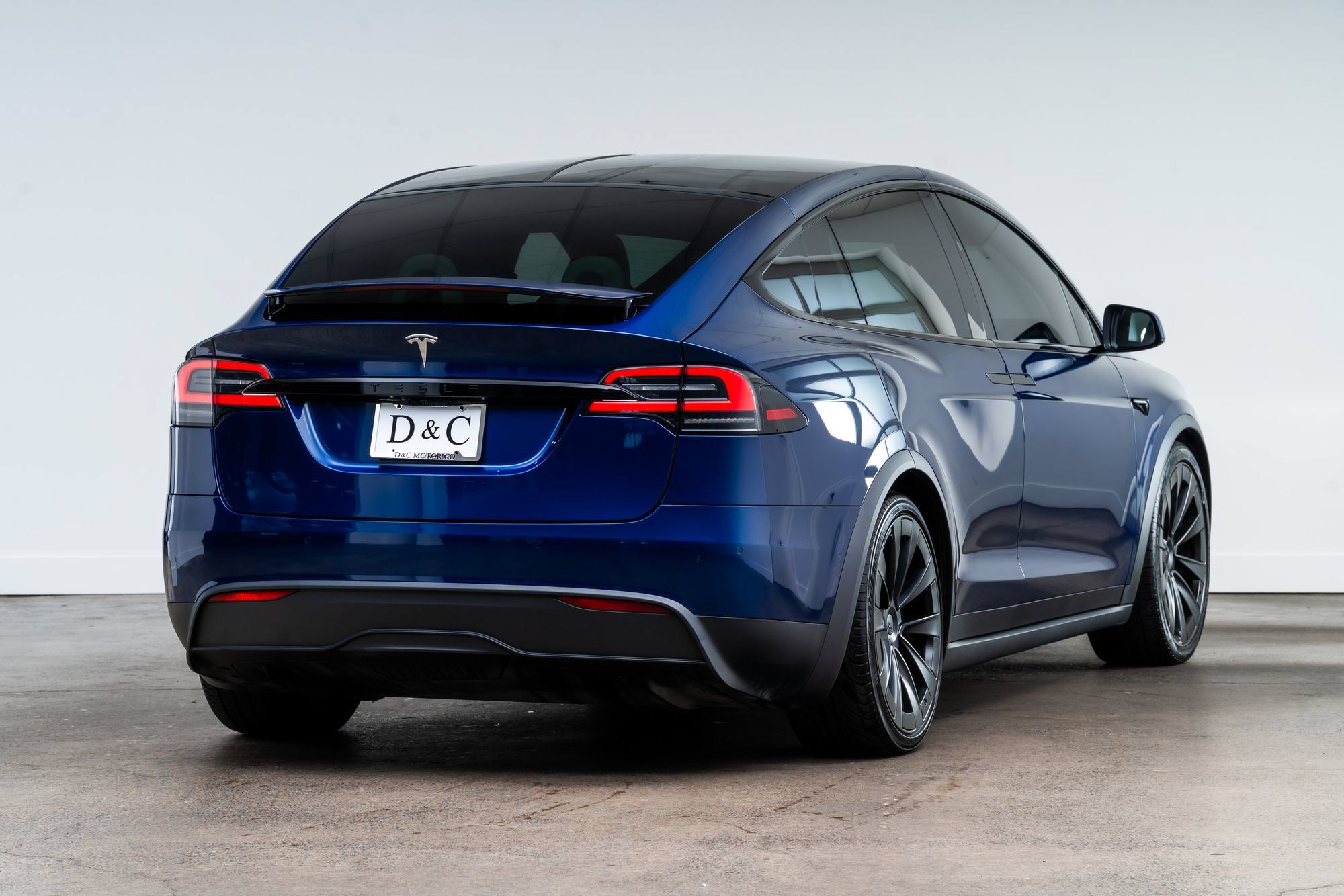 Used 2022 Tesla Model X AWD/4WD image 6