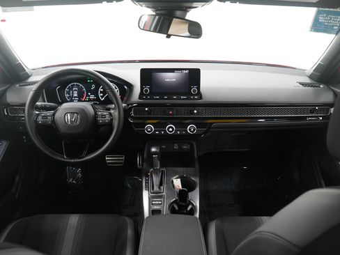 Used 2023 Honda Civic Sport image 13
