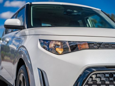 New 2025 Kia Soul EX image 6