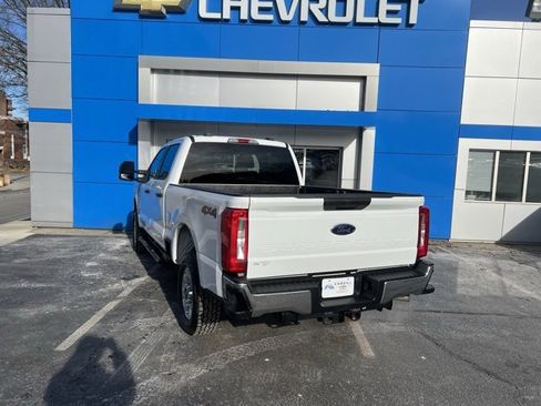 Used 2024 Ford F250 XLT w/ Snow Plow Prep Package image 5