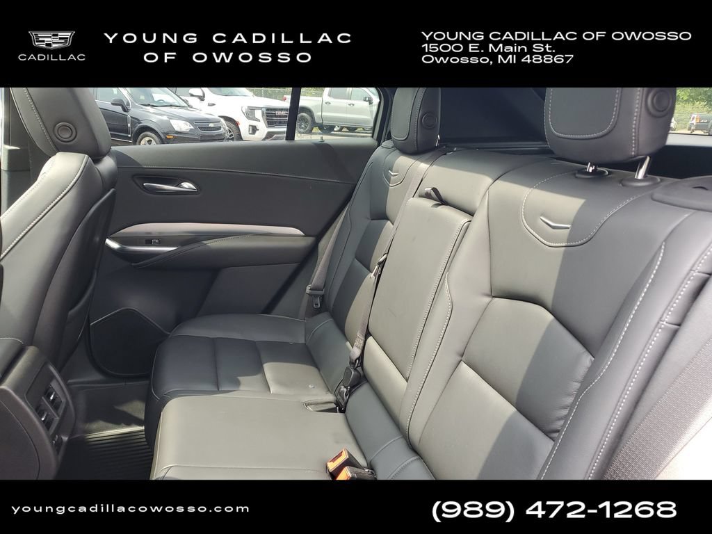 Used 2022 Cadillac XT4 Premium Luxury w/ Cold Weather Package AWD/4WD image 28