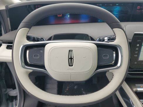 New 2026 Lincoln Nautilus Black Label image 16