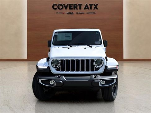 New 2025 Jeep Wrangler Unlimited Sahara image 8