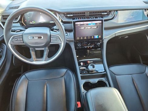 Used 2024 Jeep Grand Cherokee Limited 4xe w/ Trailer Tow Package image 10