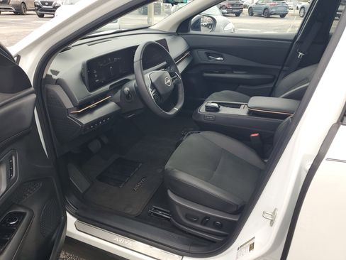 Certified 2025 Nissan Ariya FWD image 13