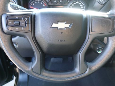 Used 2023 Chevrolet Silverado 1500 Custom image 41