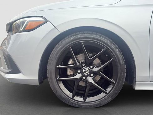 Used 2022 Honda Civic Sport image 9