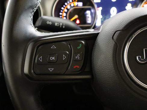 Used 2021 Jeep Wrangler Unlimited Sport AWD/4WD image 19