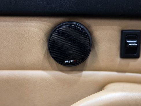 Used 1995 Porsche 911 Cabriolet image 15