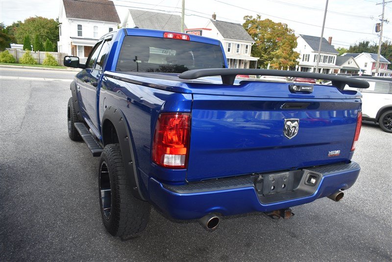Used 2019 RAM 1500 Express w/ Express Value Package AWD/4WD image 7