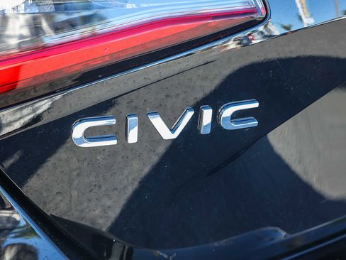 Used 2023 Honda Civic LX image 9