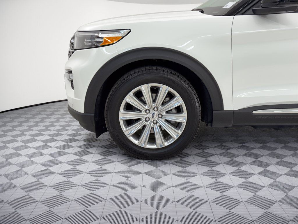 Used 2022 Ford Explorer Limited w/ Equipment Group 301A RWD image 13