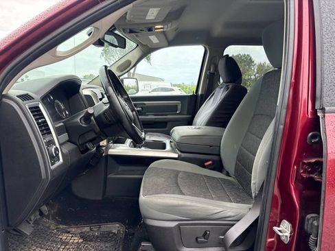 Used 2019 RAM 1500 Big Horn AWD/4WD image 4