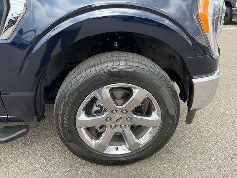 Used 2022 Ford F150 XLT w/ Equipment Group 302A High image 37