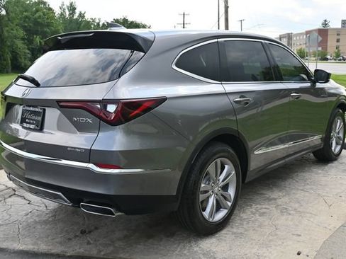 Used 2025 Acura MDX SH-AWD image 5