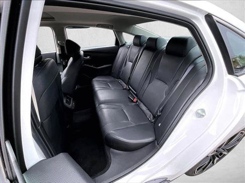 Used 2025 Honda Accord Touring image 28