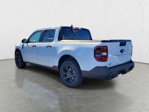 New 2025 Ford Maverick XLT w/ XLT Luxury Package image 5