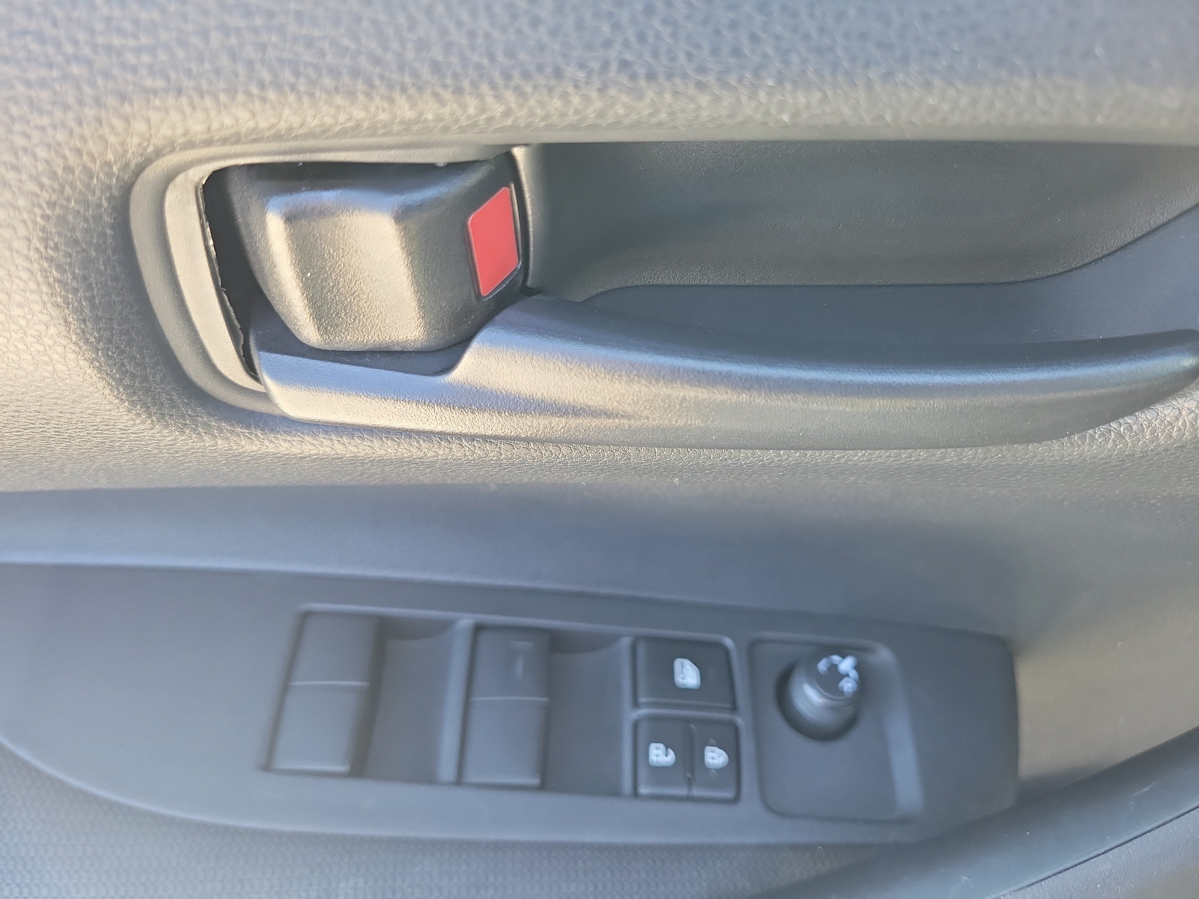 Used 2024 Toyota Corolla LE FWD image 25