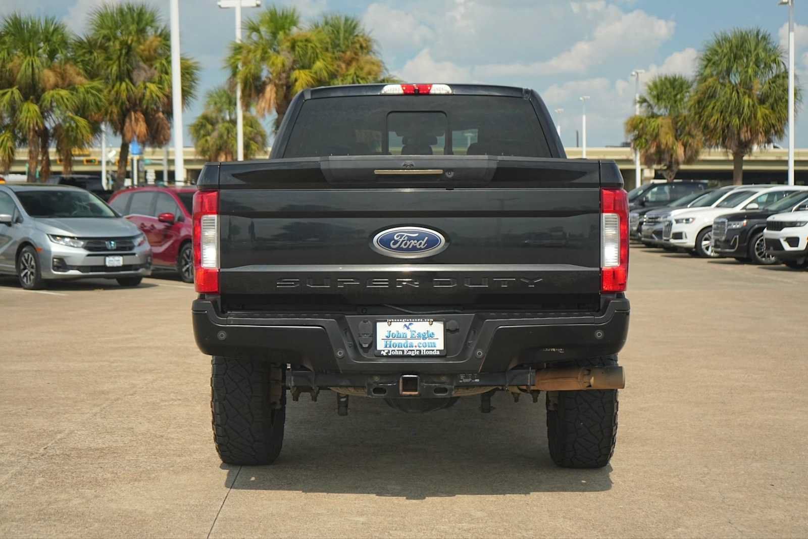 Used 2019 Ford F250 Lariat w/ Lariat Ultimate Package AWD/4WD image 5