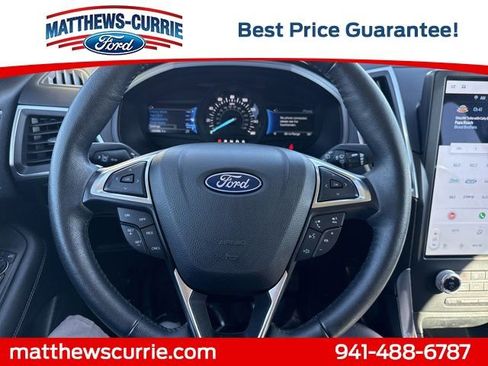 Used 2024 Ford Edge Titanium image 17
