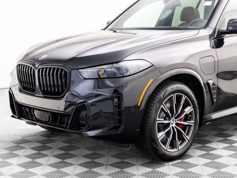 New 2026 BMW X5 xDrive50e w/ Executive Package image 39