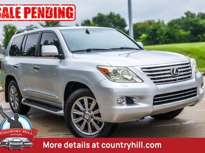 Used 2011 Lexus LX 570 4WD w/ Luxury Pkg