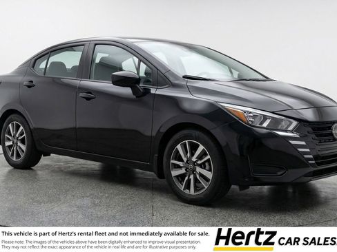 Used 2025 Nissan Versa SV FWD image 1