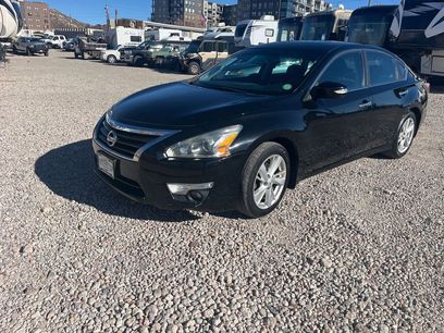 Used 2014 Nissan Altima 2.5 SV w/ Convenience Package