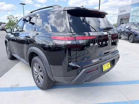 Certified 2022 Nissan Pathfinder SV AWD/4WD image 6