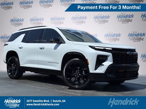 Used 2026 Chevrolet Traverse RS FWD image 1