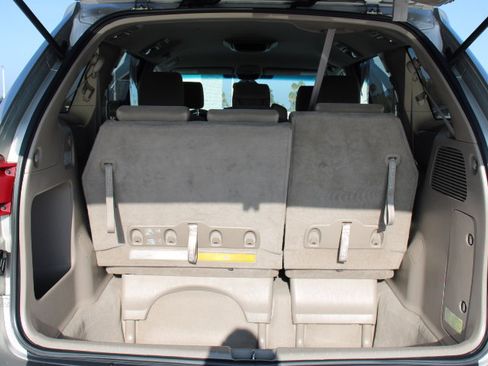 Used 2004 Toyota Sienna LE image 13