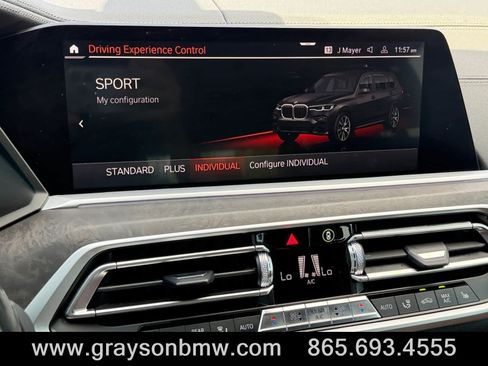 Used 2022 BMW X7 M50i AWD/4WD image 35