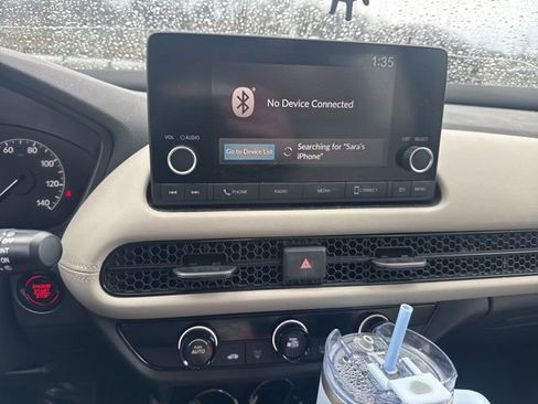 Certified 2023 Honda HR-V LX image 6