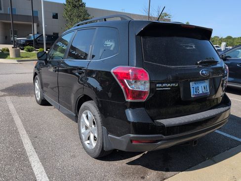 Used 2014 Subaru Forester 2.5i Touring AWD/4WD image 5