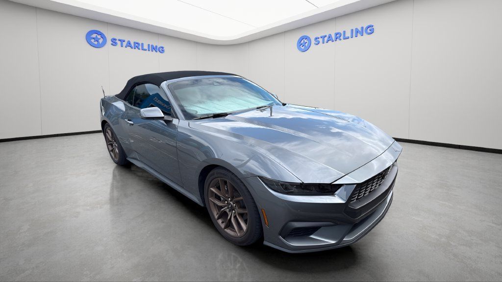 Used 2025 Ford Mustang Premium RWD image 3
